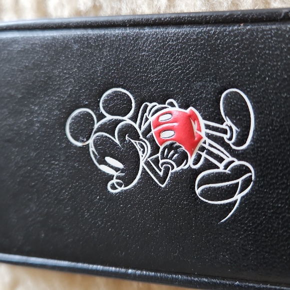 NWOT Disney X Coach Mickey Mouse Key Holder or Bag Charm Hangtag ๐ค๐ญโค๏ธ - Picture 2 of 8
